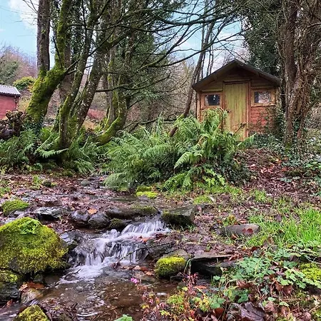 Designer Cabin With Private River Walk Tipperary