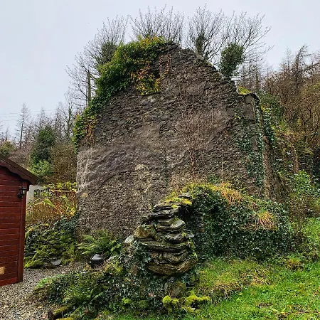 Designer Cabin With Private River Walk Feriehus